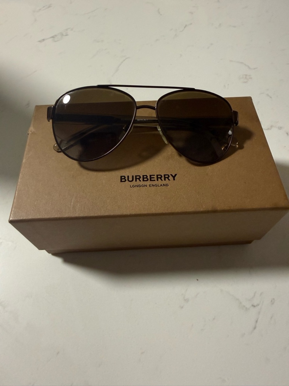 ✨ Burberry Brown Lens Aviator Sunglasses